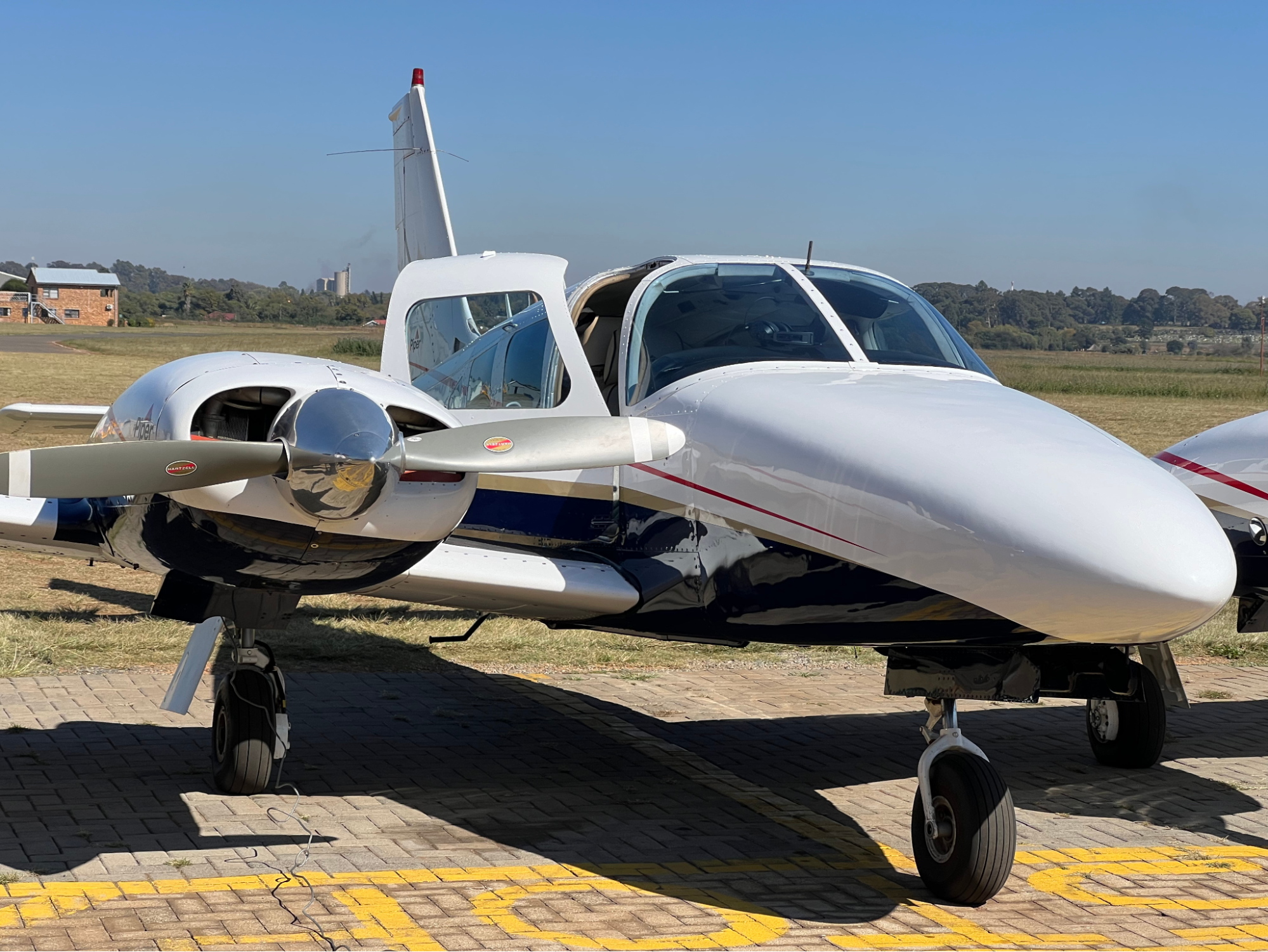 How to Start a Career in Aviation:   A Beginner’s Guide